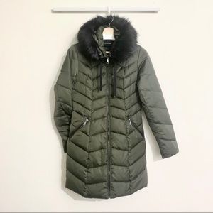 Tahari Gwen Faux Fur Trim Puffer Coat Down Feather